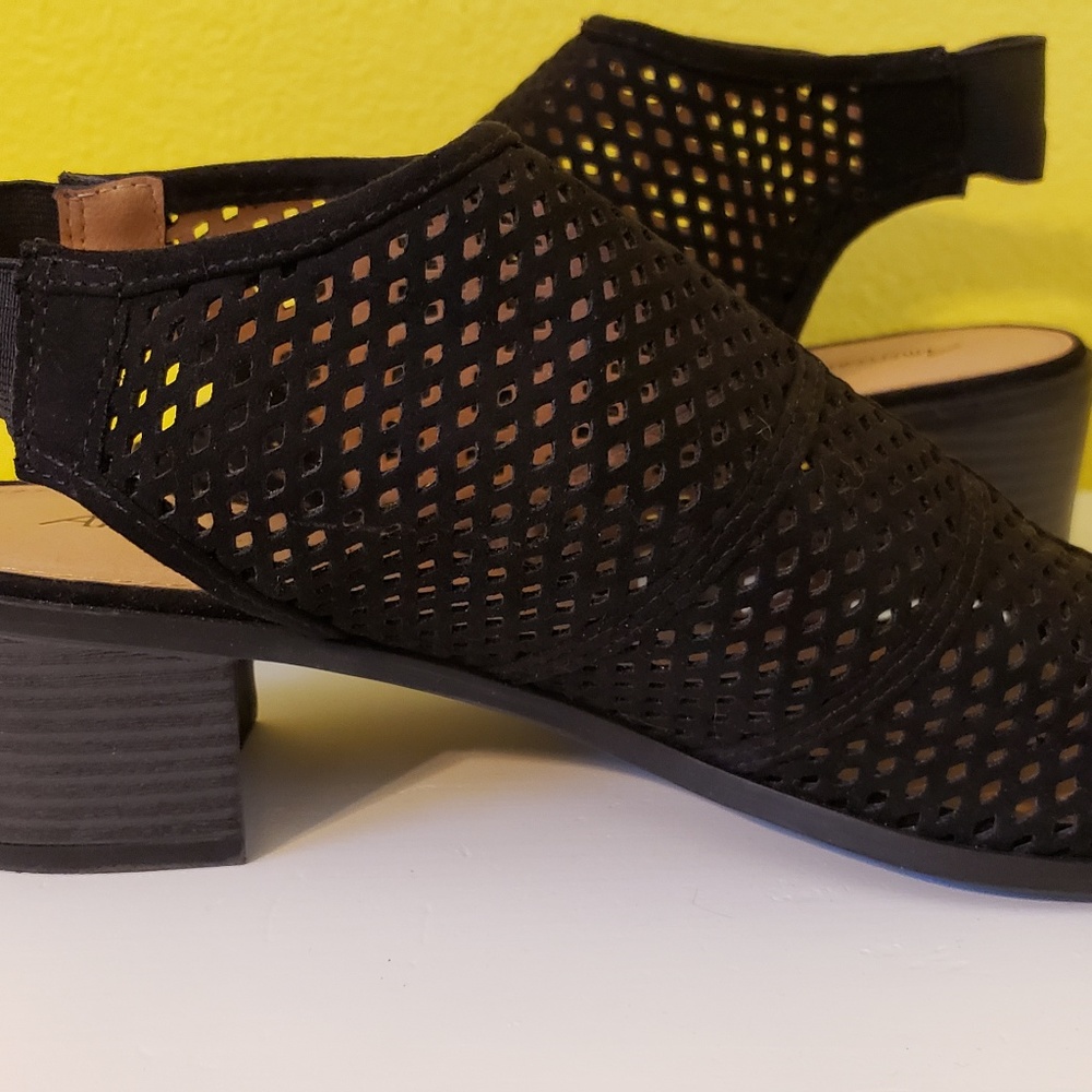 Black MESH, Open Toe, heeled sandals.
